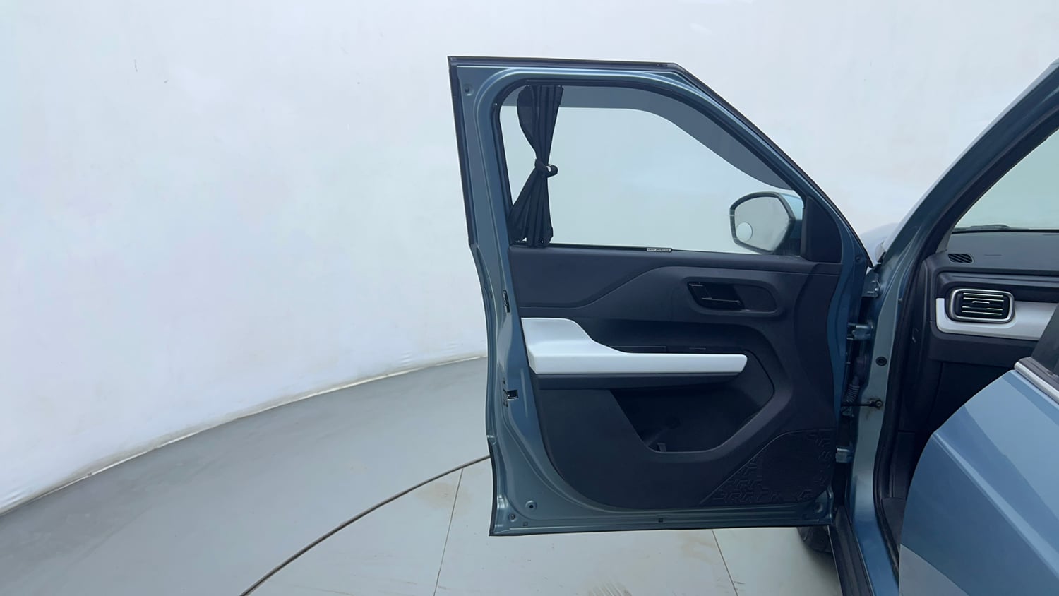 Used 2023 Tata Punch Accomplished AMT Petrol Automatic interior LEFT FRONT DOOR OPEN VIEW