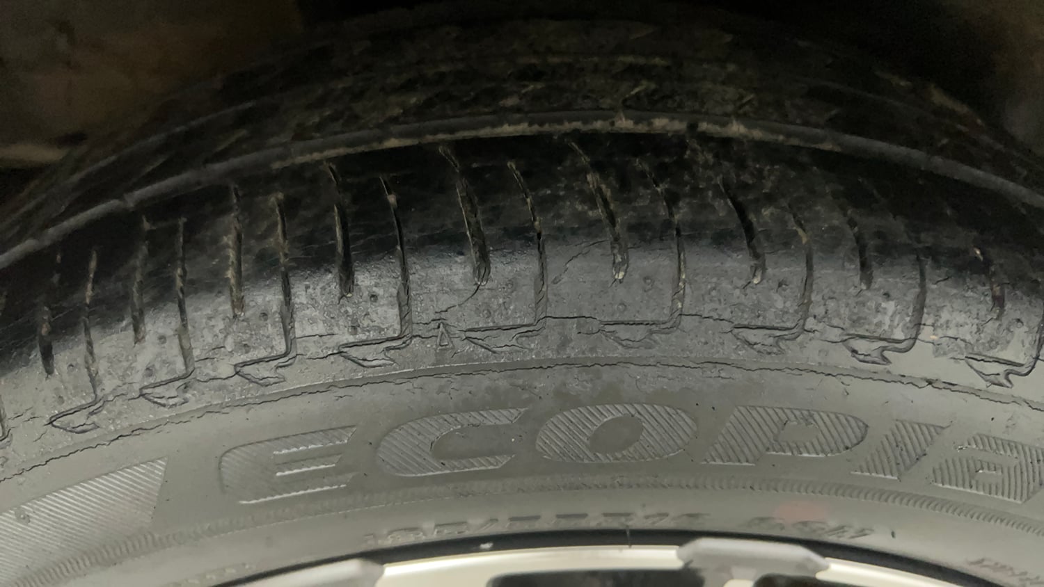 Used 2019 Honda City VX Petrol Petrol Manual tyres RIGHT REAR TYRE TREAD VIEW
