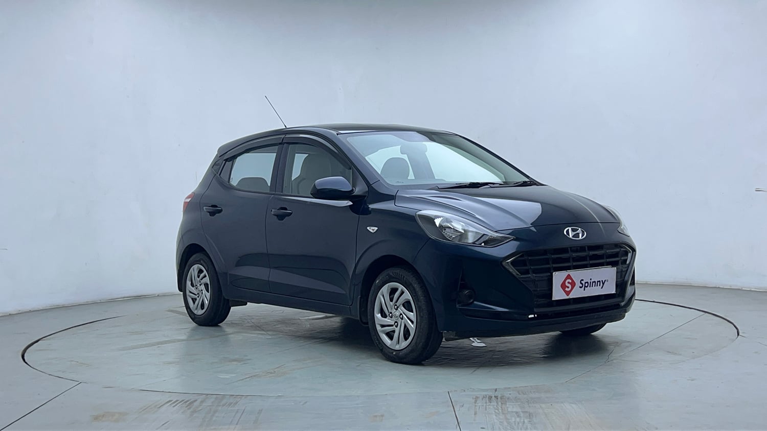 Used 2021 Hyundai Grand i10 Nios Magna 1.2 Kappa VTVT Petrol Manual exterior RIGHT FRONT CORNER VIEW