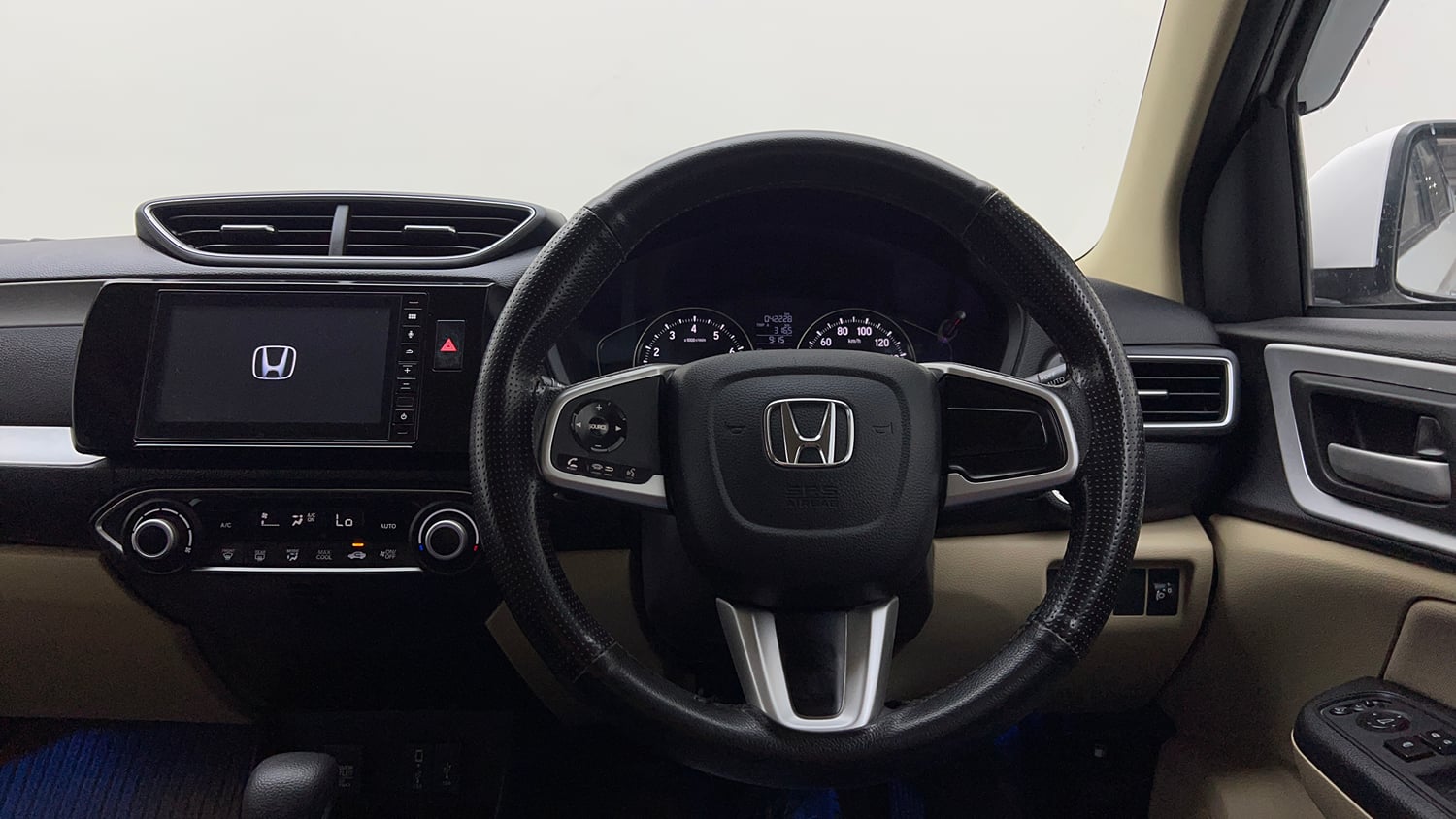 Used 2022 Honda Amaze VX CVT 1.2 Petrol Petrol Automatic interior STEERING VIEW