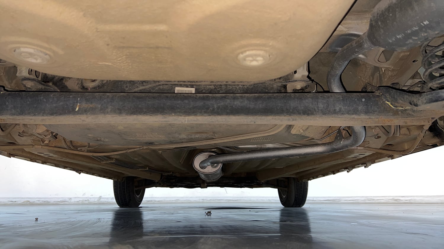 Used 2023 Maruti Suzuki Ignis Zeta 1.2 MT Petrol Manual extra REAR UNDERBODY VIEW (TAKEN FROM REAR)