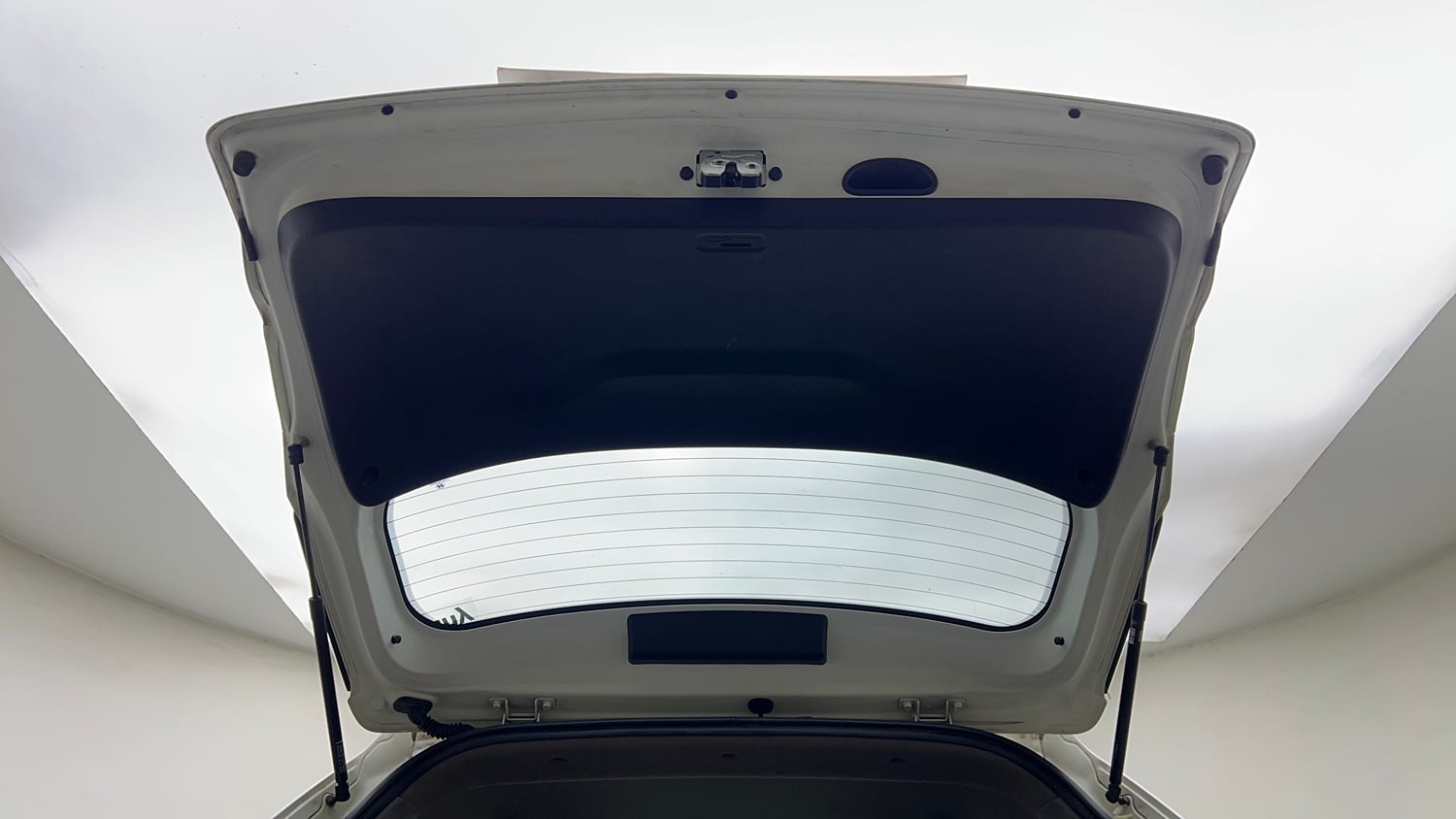 Used 2018 Hyundai Creta SX Plus 1.6 AT Petrol Petrol Automatic interior DICKY DOOR OPEN VIEW