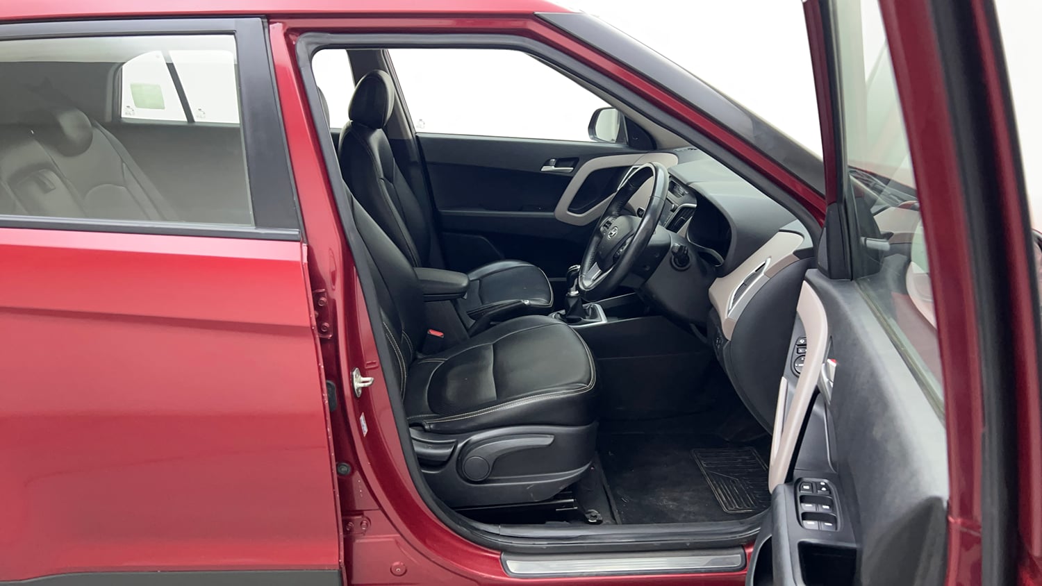 Used 2019 Hyundai Creta SX 1.6 CRDi Diesel Manual interior RIGHT SIDE FRONT DOOR CABIN VIEW