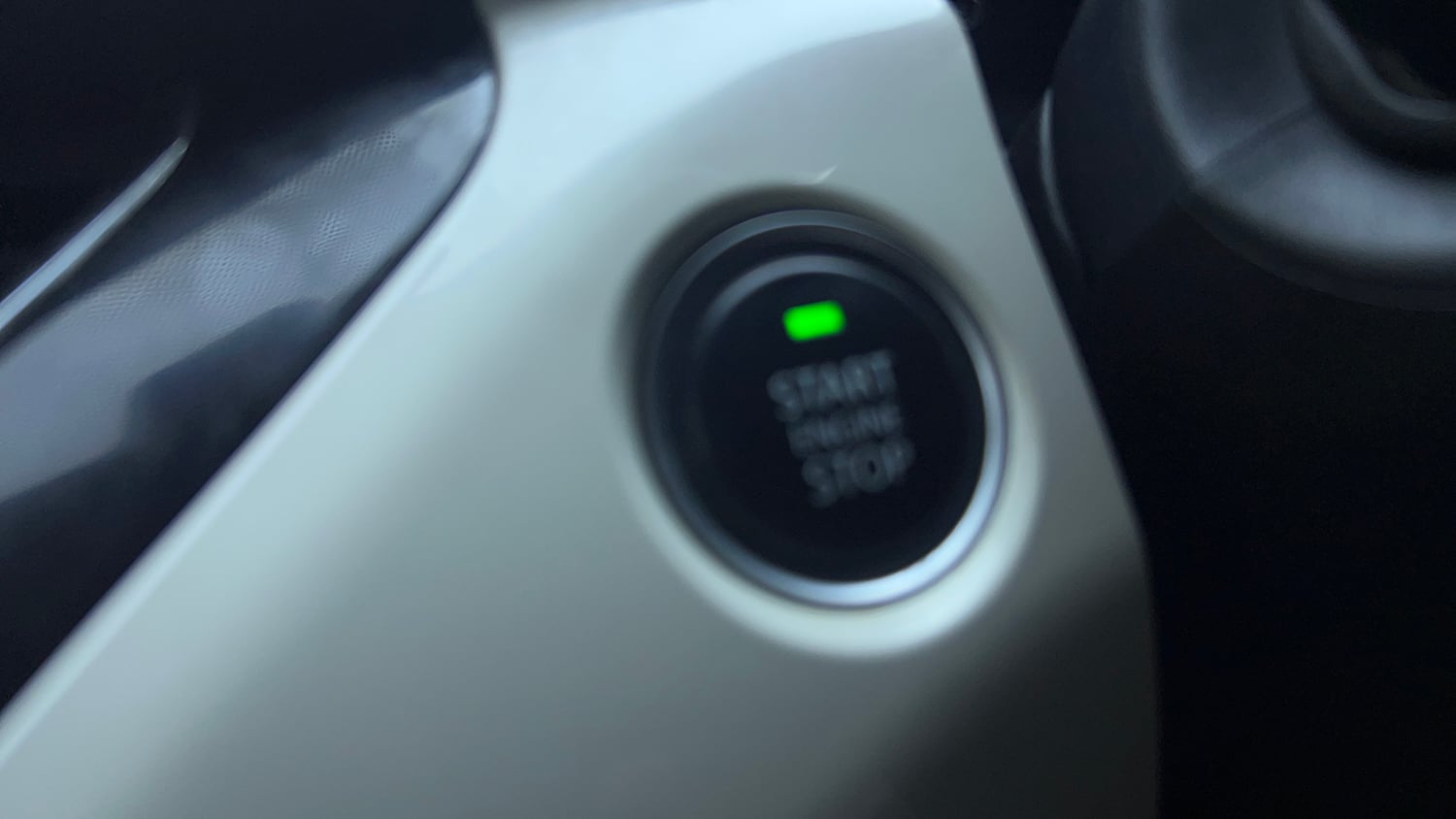 Used 2021 Tata Nexon XZA Plus Dual Tone Petrol Automatic top_features Keyless start