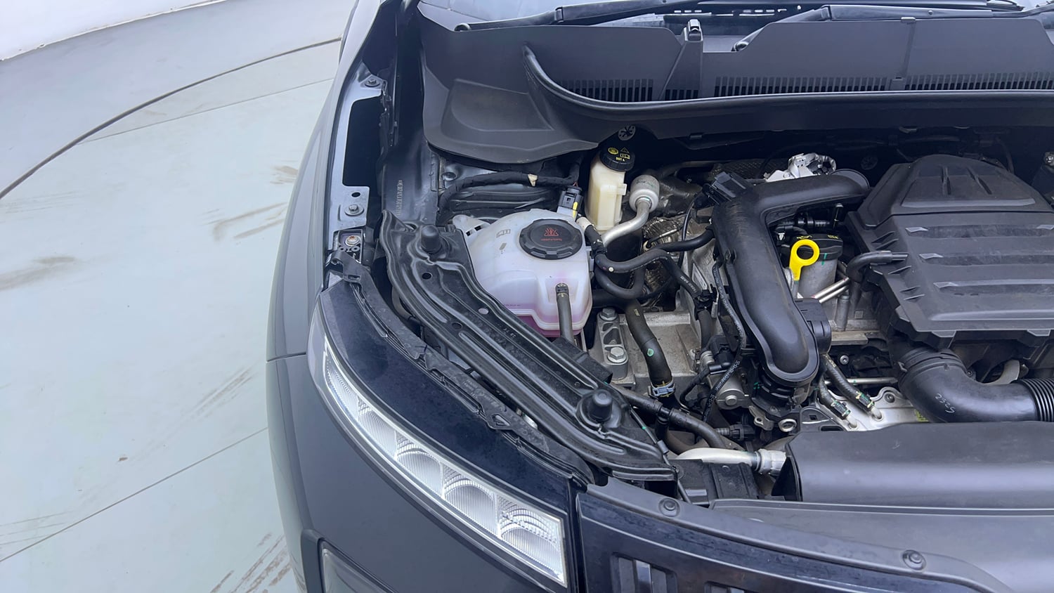 Used 2026 Skoda Kylaq Classic+ 1.0 TSI MT Petrol Manual engine ENGINE RIGHT SIDE VIEW