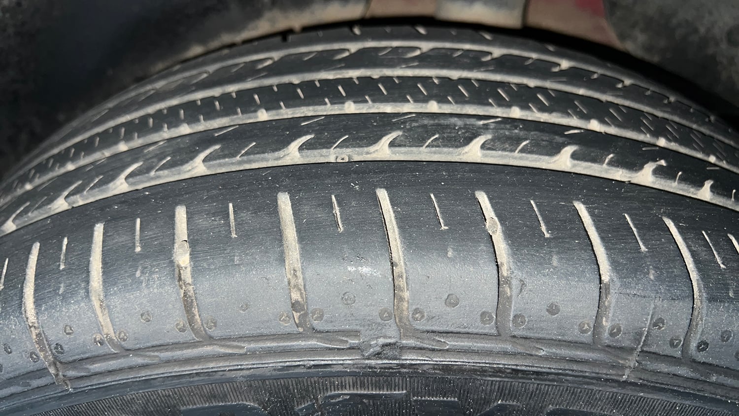 Used 2019 Hyundai Creta SX 1.6 CRDi Diesel Manual tyres LEFT REAR TYRE TREAD VIEW