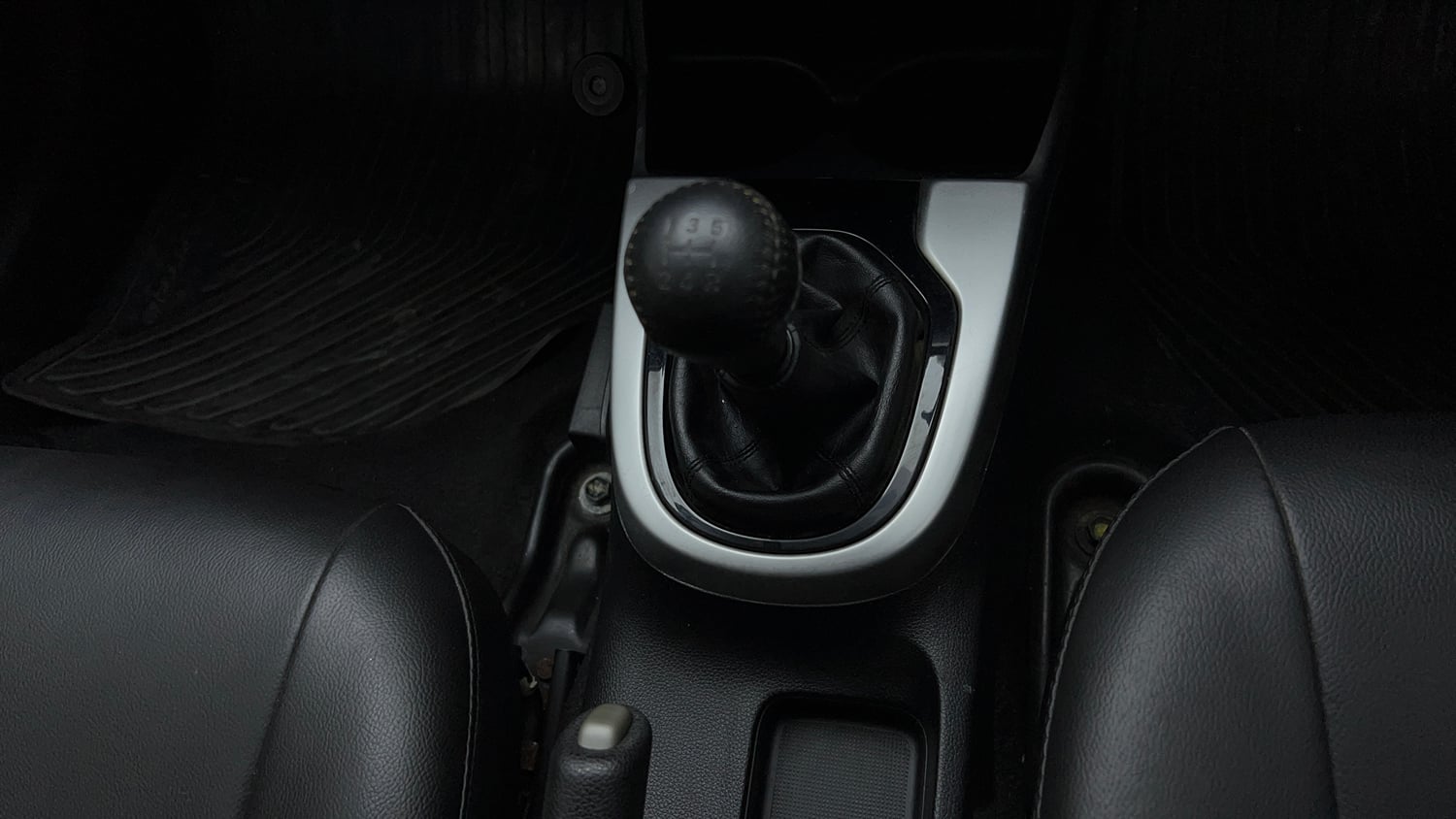 Used 2016 Honda Jazz V Petrol Petrol Manual interior GEAR  KNOB VIEW