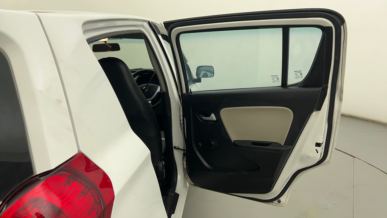 Used 2021 Maruti Suzuki Alto 800 LXi Petrol Manual interior RIGHT REAR DOOR OPEN VIEW