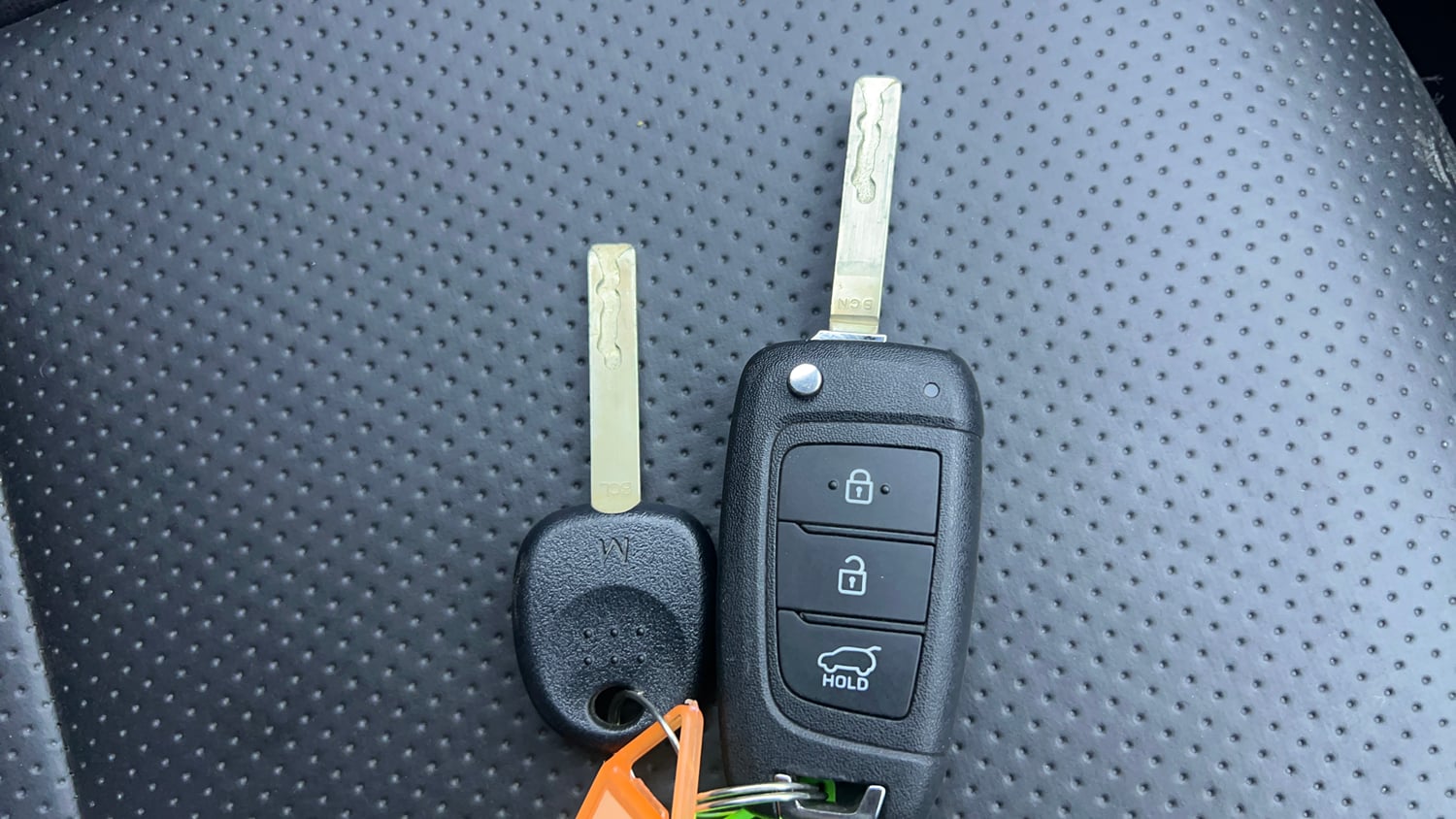 Used 2024 Hyundai New i20 Sportz 1.2 MT Petrol Manual extra CAR KEY VIEW