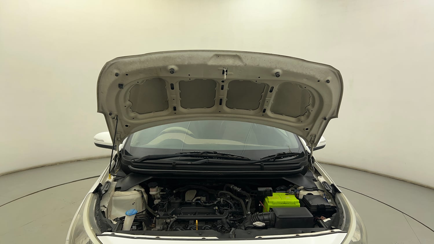 Used 2019 Hyundai Elite i20 Sportz Plus 1.2 CVT Petrol Automatic engine ENGINE & BONNET OPEN FRONT VIEW