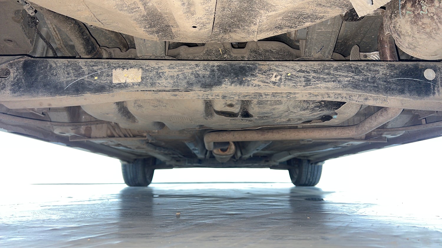 Used 2024 Hyundai New i20 Sportz 1.2 MT Petrol Manual extra REAR UNDERBODY VIEW (TAKEN FROM REAR)