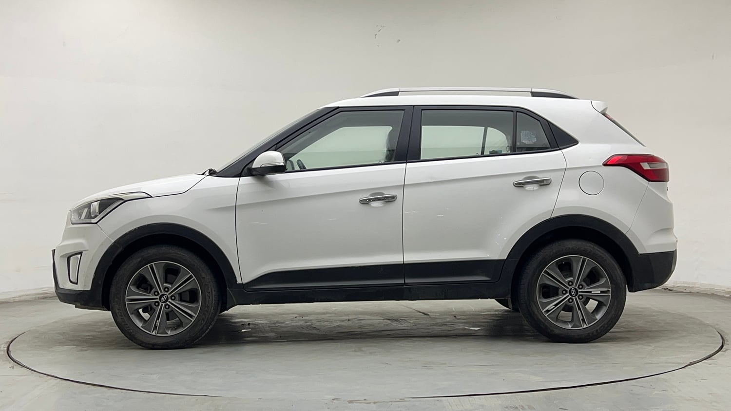 Used 2018 Hyundai Creta SX Plus 1.6 AT Petrol Petrol Automatic exterior LEFT SIDE VIEW