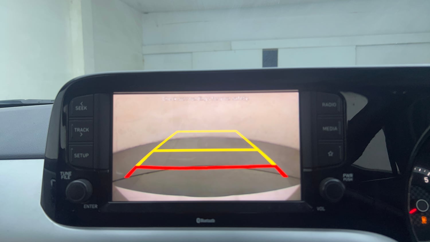 Used 2021 Hyundai Grand i10 Nios Sportz 1.2 Kappa VTVT CNG Cng Manual top_features Rear camera
