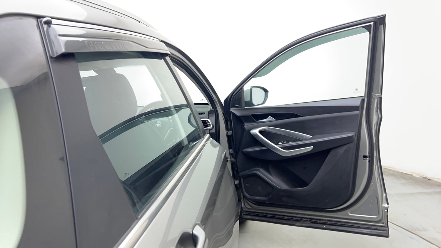Used 2021 MG Motors Hector Sharp 1.5 Petrol Turbo DCT Petrol Automatic interior RIGHT FRONT DOOR OPEN VIEW