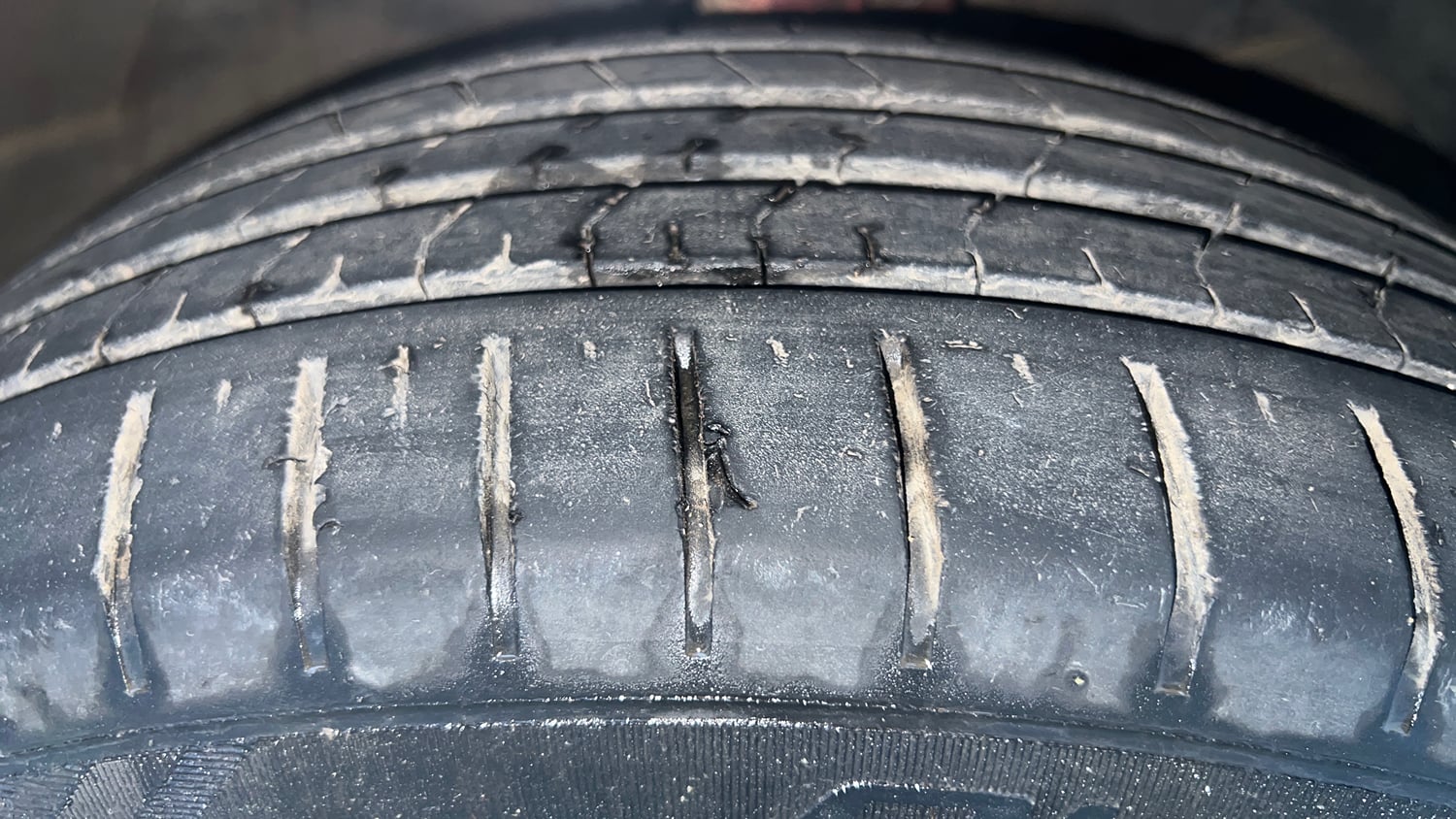 Used 2021 Maruti Suzuki Baleno Zeta Automatic Petrol Automatic tyres RIGHT FRONT TYRE TREAD VIEW