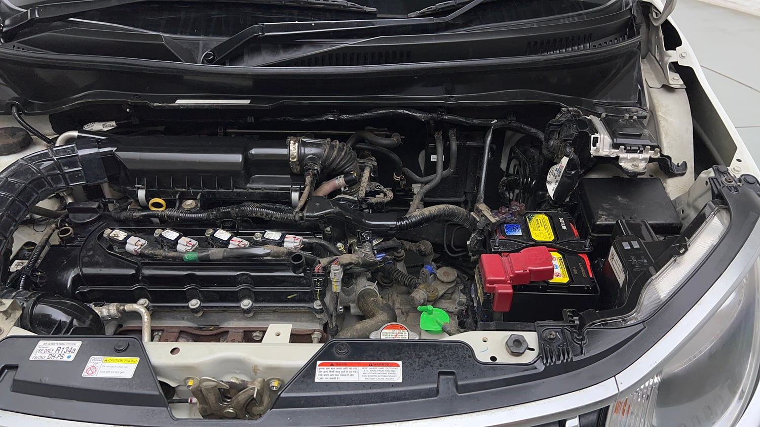 Used 2023 Maruti Suzuki Ignis Zeta 1.2 MT Petrol Manual engine ENGINE LEFT SIDE VIEW