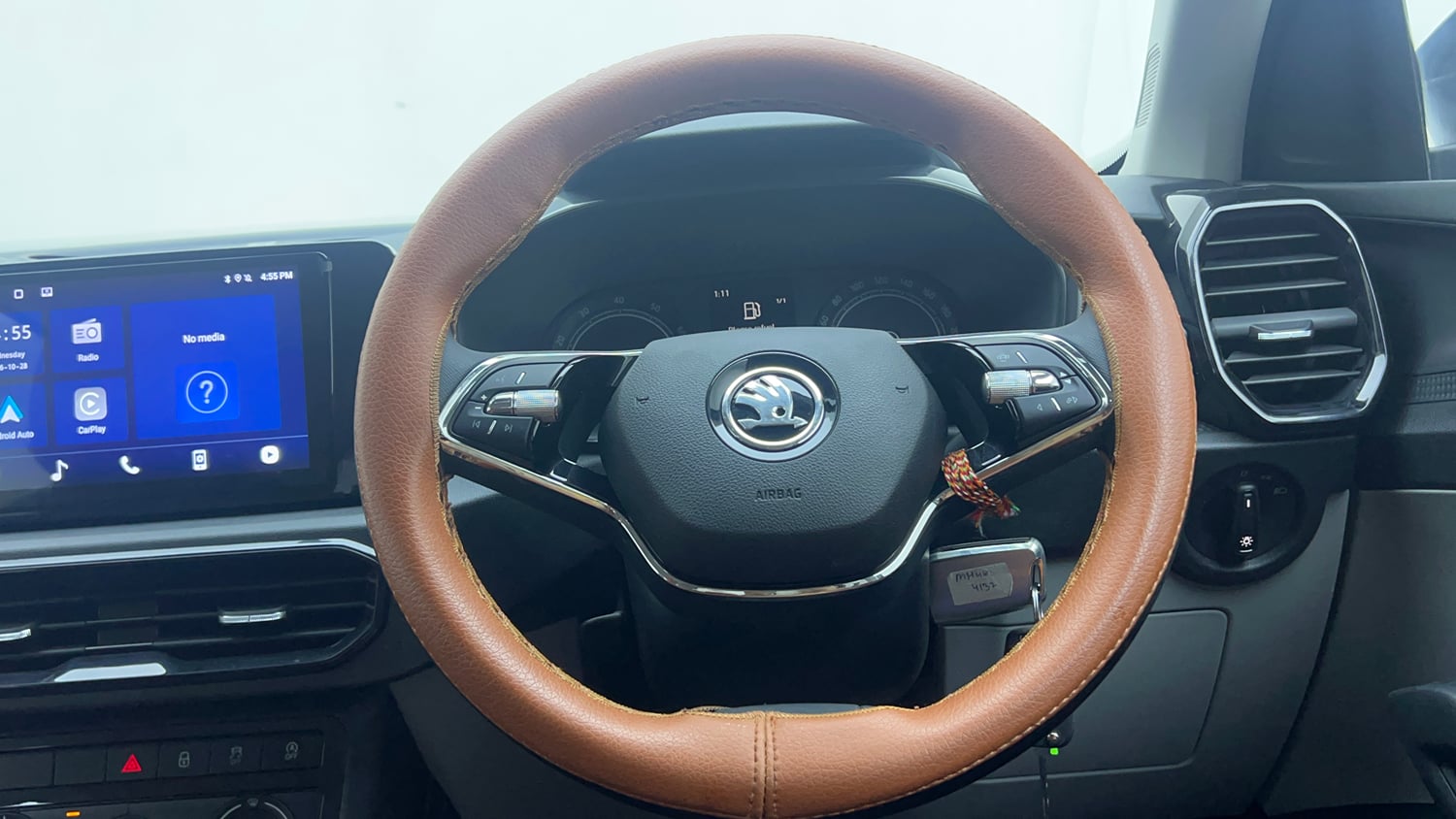 Used 2026 Skoda Kylaq Classic+ 1.0 TSI MT Petrol Manual top_features Steering mounted controls