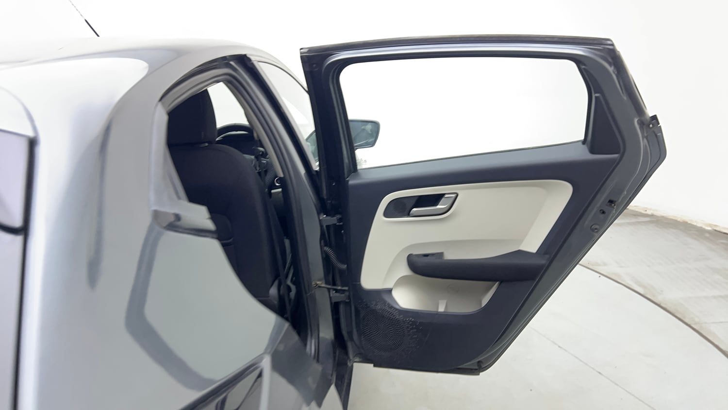 Used 2024 Tata Altroz XZ iCNG Cng Manual interior RIGHT REAR DOOR OPEN VIEW