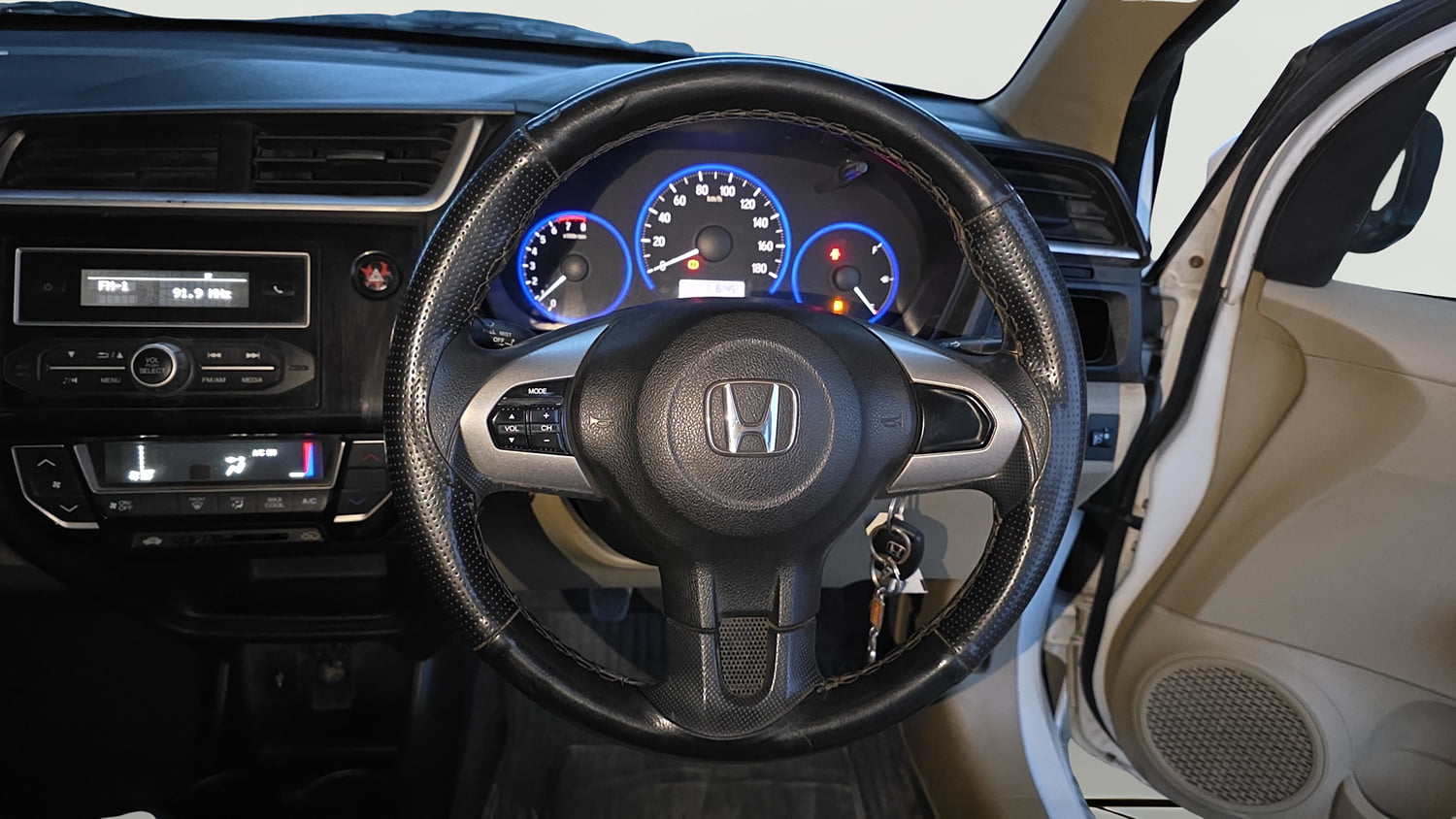 Used 2016 Honda Amaze 1.2 S i-VTEC Petrol Manual interior STEERING VIEW