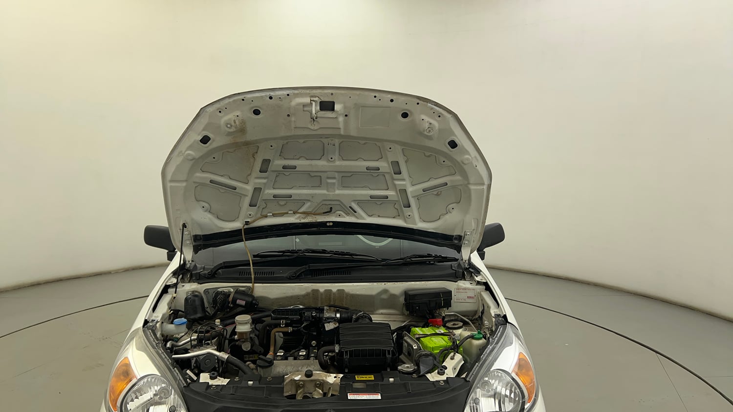 Used 2021 Maruti Suzuki Alto 800 LXi Petrol Manual engine ENGINE & BONNET OPEN FRONT VIEW