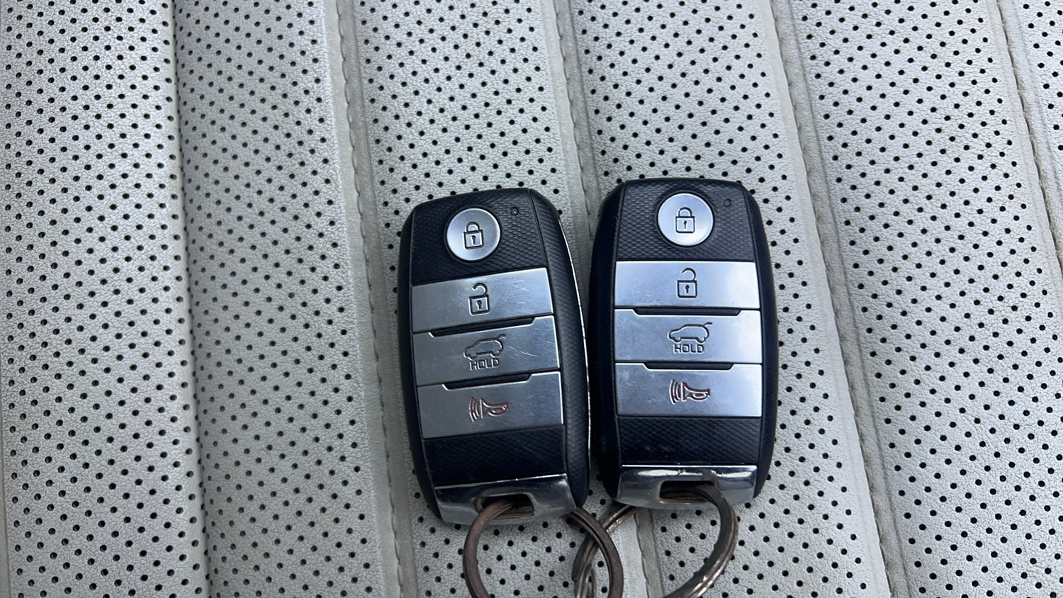 Used 2020 kia Seltos GTX Plus DCT 1.4 Petrol Automatic extra CAR KEY VIEW