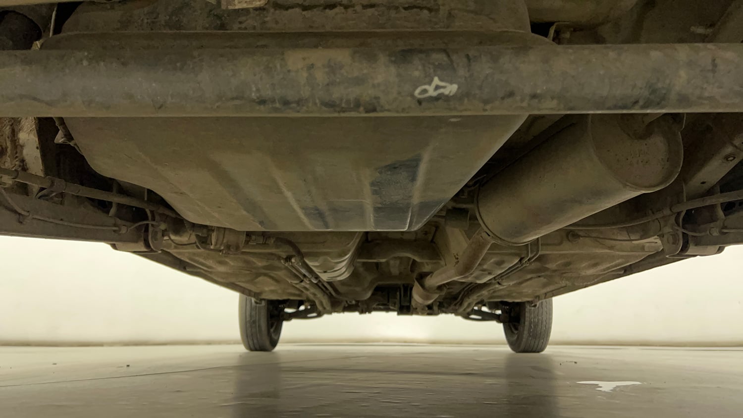 Used 2021 Maruti Suzuki Alto 800 LXi Petrol Manual extra REAR UNDERBODY VIEW (TAKEN FROM REAR)