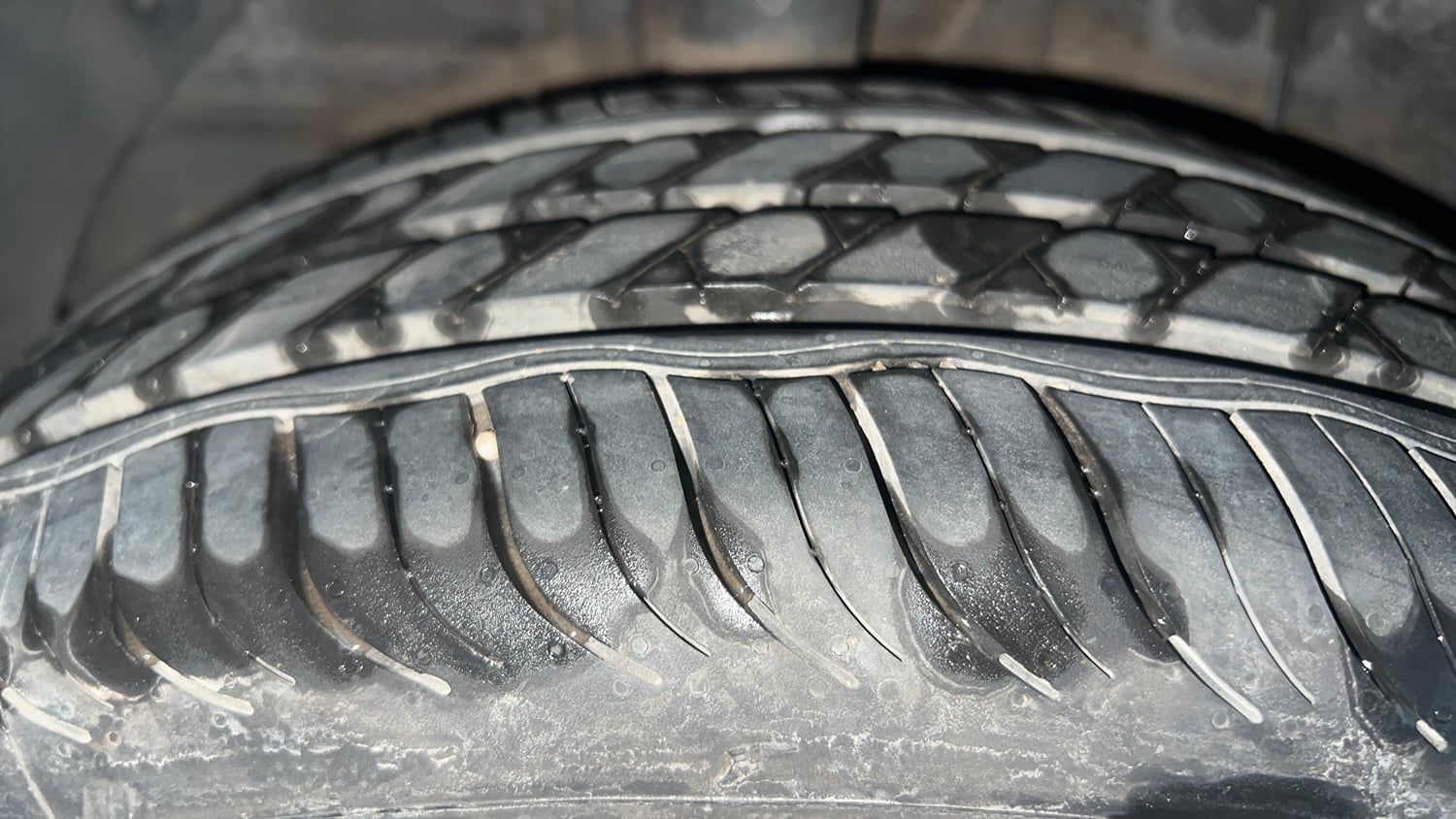 Used 2019 Hyundai Elite i20 Sportz Plus 1.2 Petrol Manual tyres RIGHT REAR TYRE TREAD VIEW