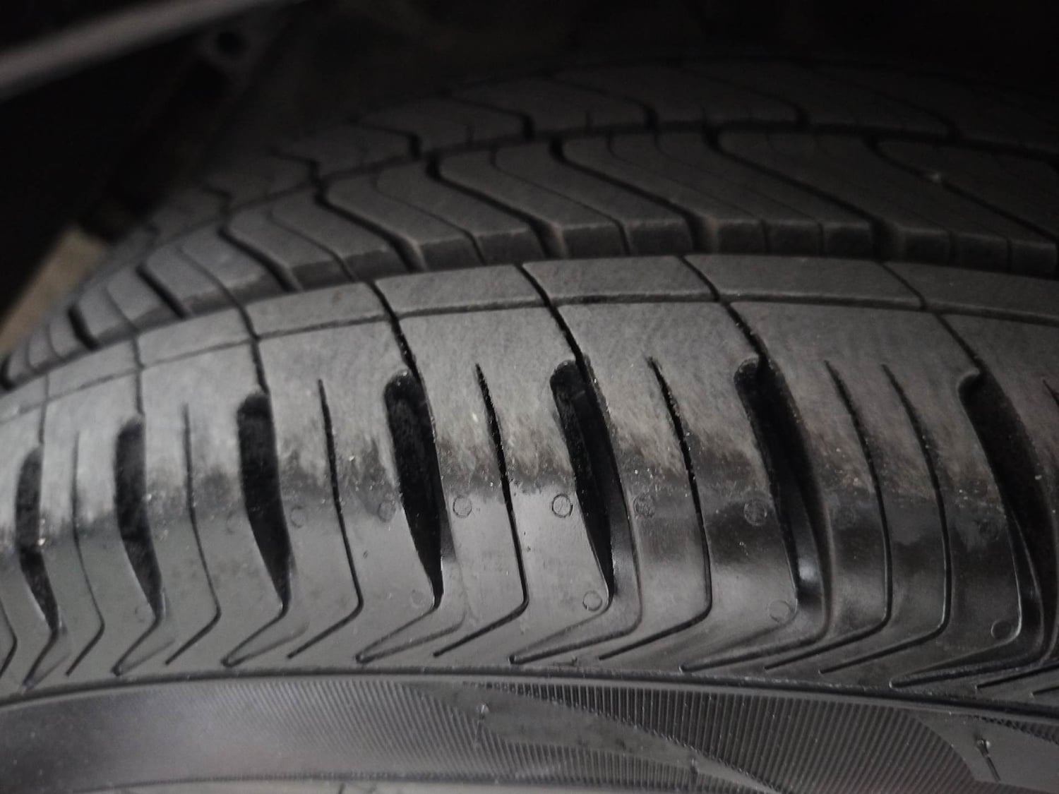 Used 2023 Honda City ZX Petrol CVT Petrol Automatic tyres LEFT FRONT TYRE TREAD VIEW