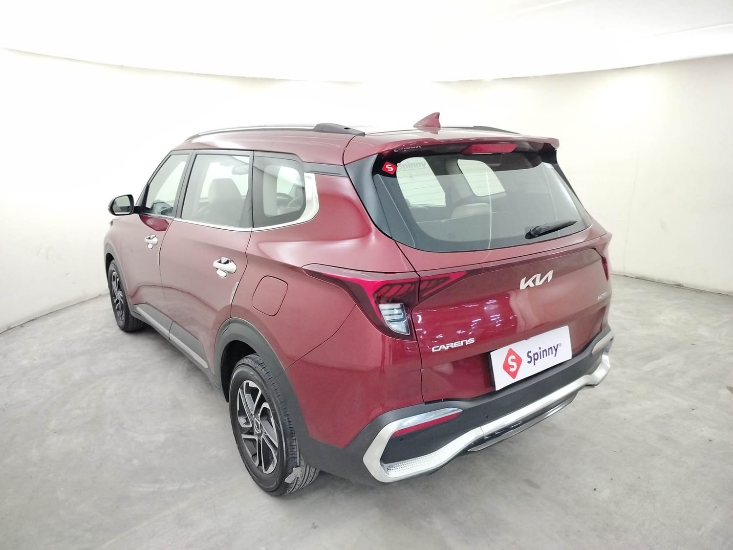 Used 2022 Kia Carens Luxury Plus 1.5 Diesel AT 6 STR Diesel Automatic exterior LEFT REAR CORNER VIEW