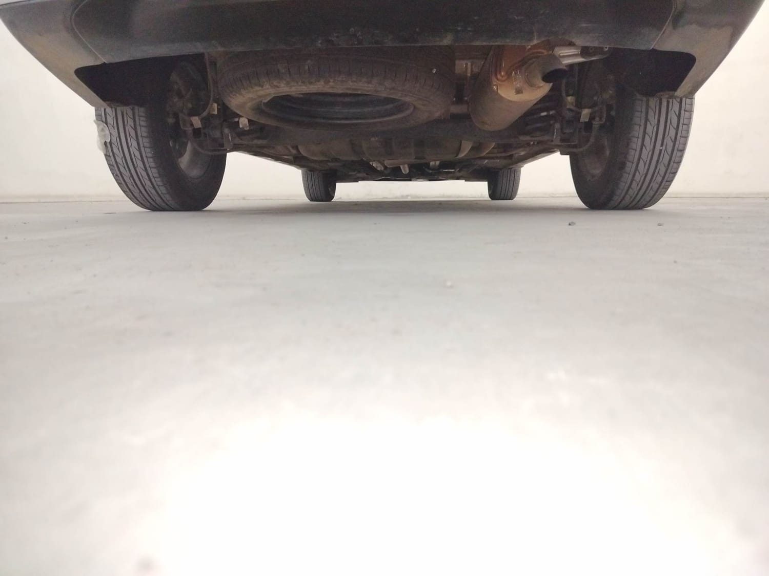 Used 2022 Kia Carens Luxury Plus 1.5 Diesel AT 6 STR Diesel Automatic extra REAR UNDERBODY VIEW (TAKEN FROM REAR)