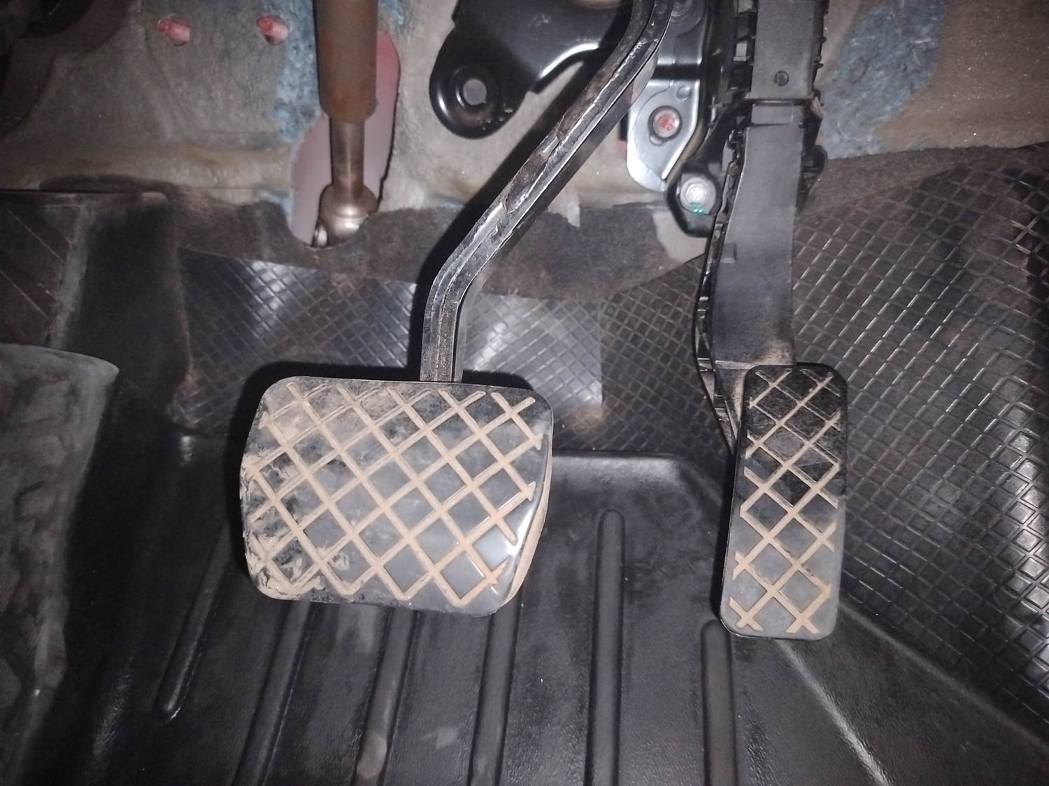Used 2022 Skoda Slavia Ambition 1.0L TSI AT Petrol Automatic interior PEDALS VIEW