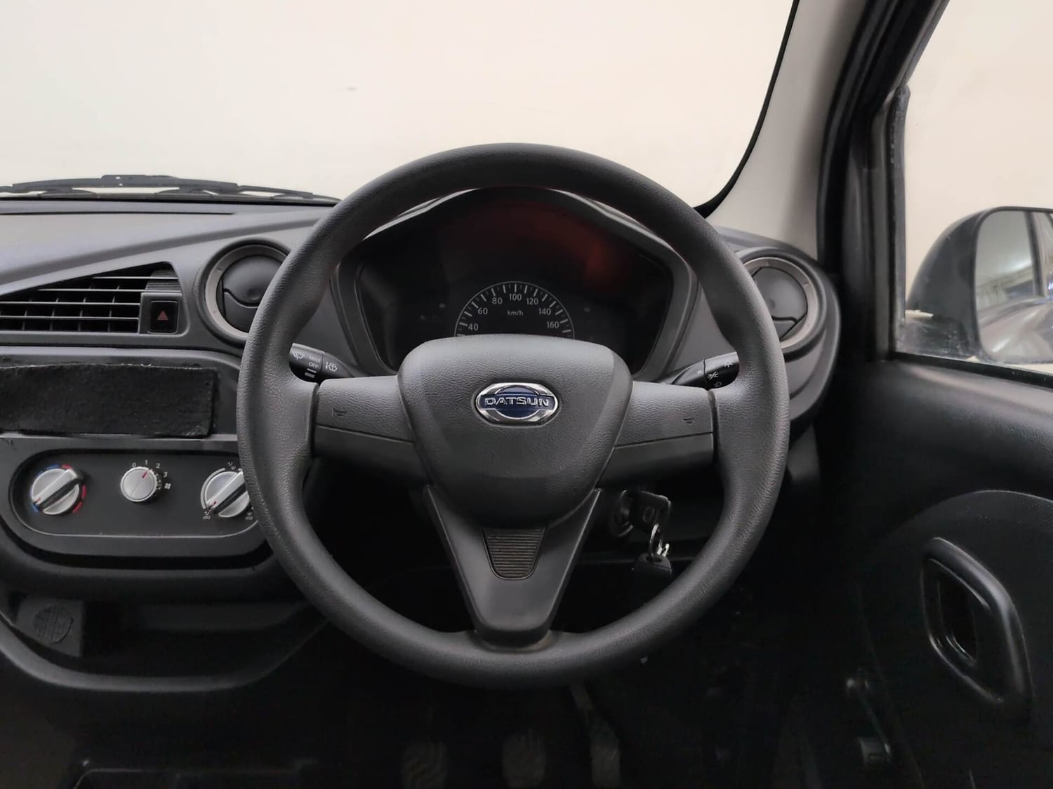 Used 2018 Datsun Redi-GO D Petrol Manual interior STEERING VIEW