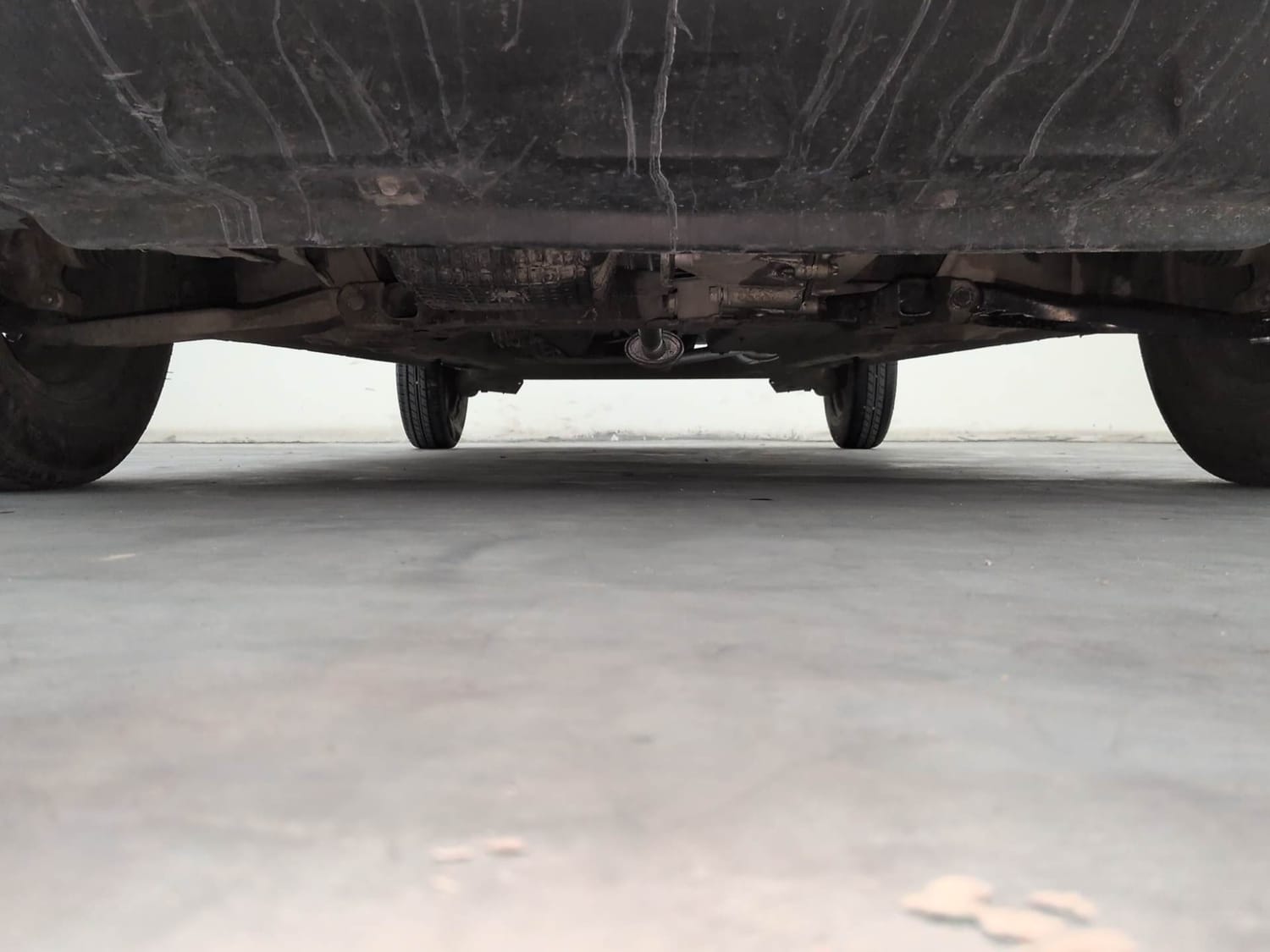 Used 2018 Datsun Redi-GO D Petrol Manual extra FRONT LEFT UNDERBODY VIEW