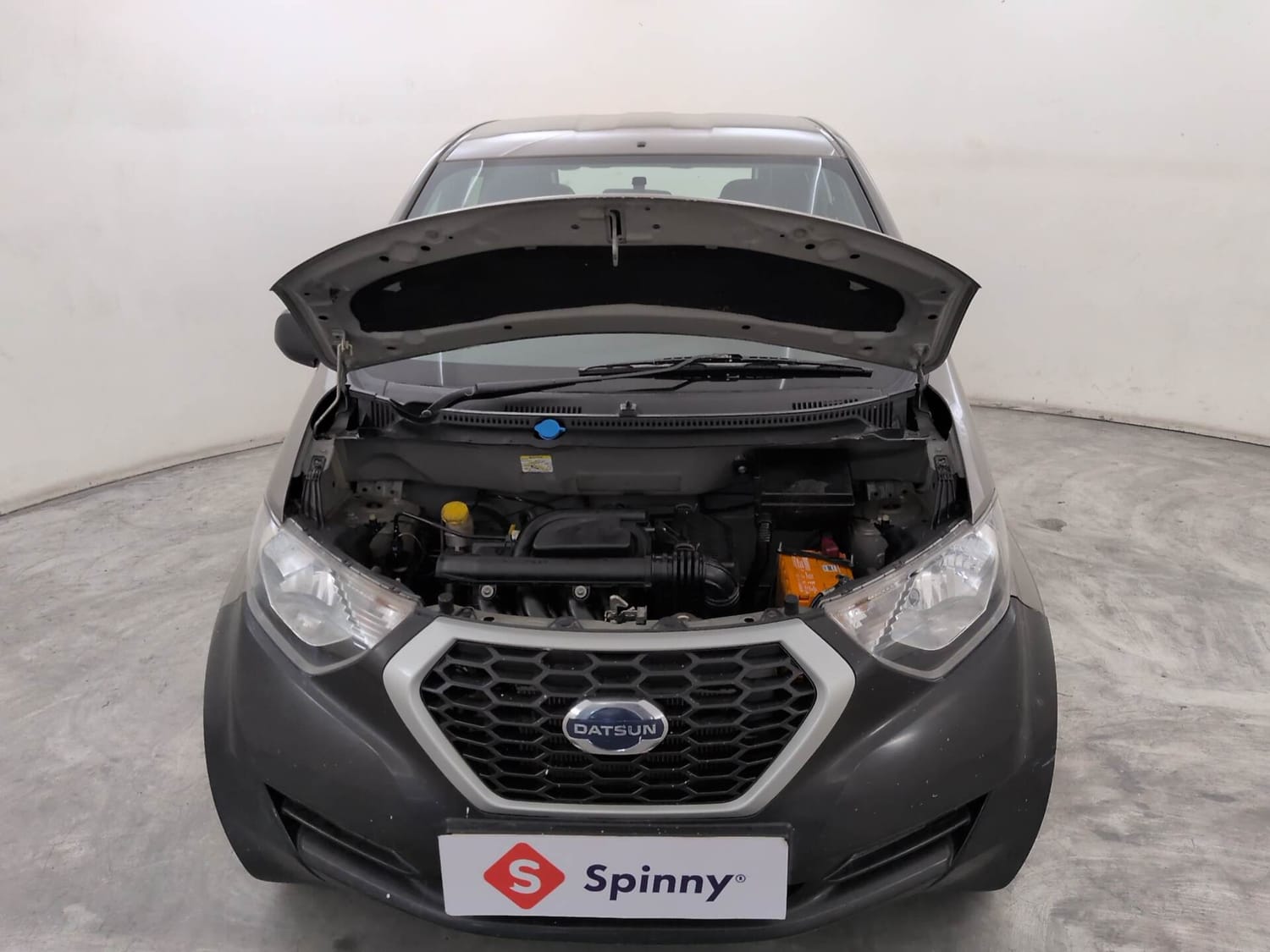 Used 2018 Datsun Redi-GO D Petrol Manual engine ENGINE & BONNET OPEN FRONT VIEW