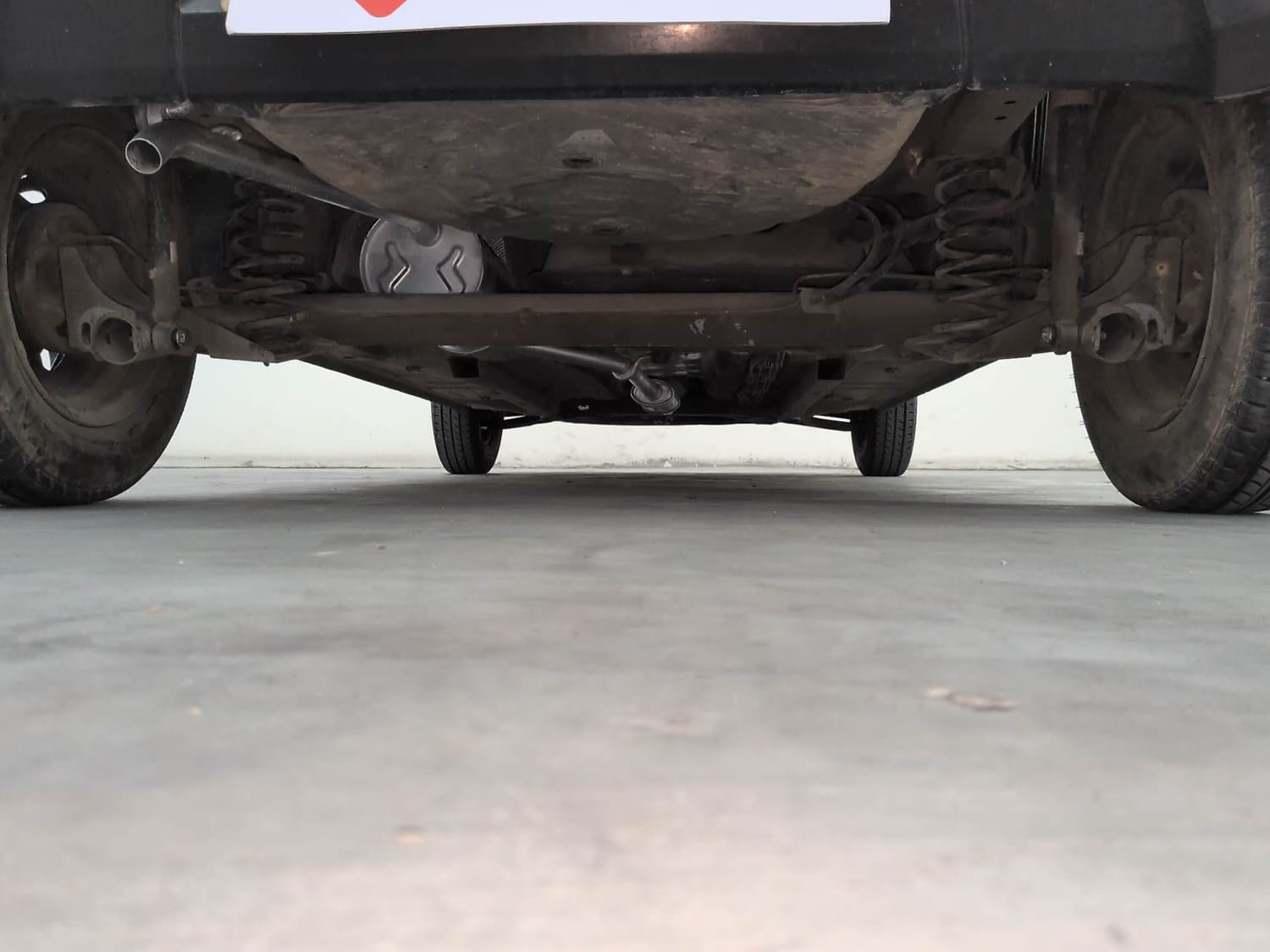 Used 2018 Datsun Redi-GO D Petrol Manual extra REAR UNDERBODY VIEW (TAKEN FROM REAR)