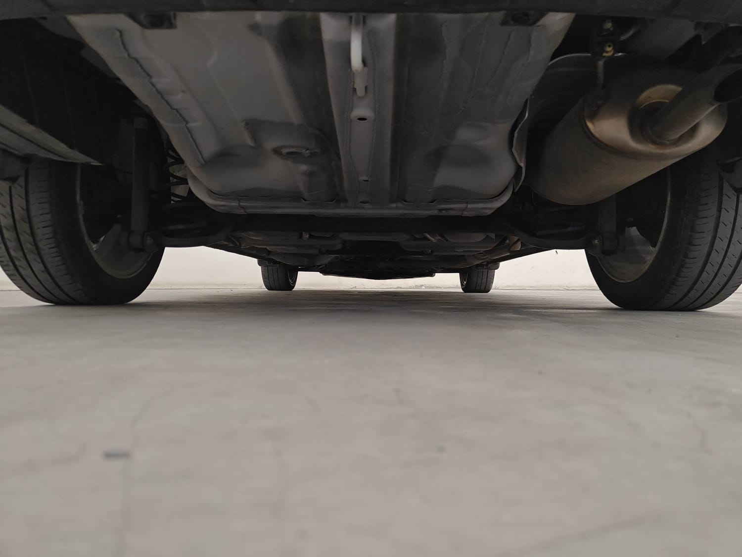Used 2025 Honda City ZX Petrol MT Petrol Manual extra REAR UNDERBODY VIEW (TAKEN FROM REAR)