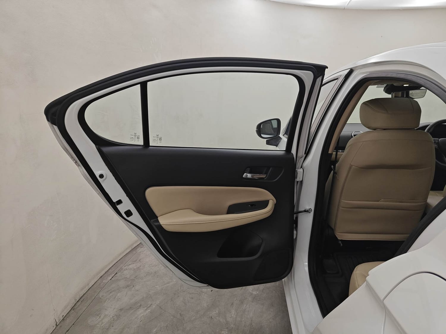 Used 2025 Honda City ZX Petrol MT Petrol Manual interior LEFT REAR DOOR OPEN VIEW