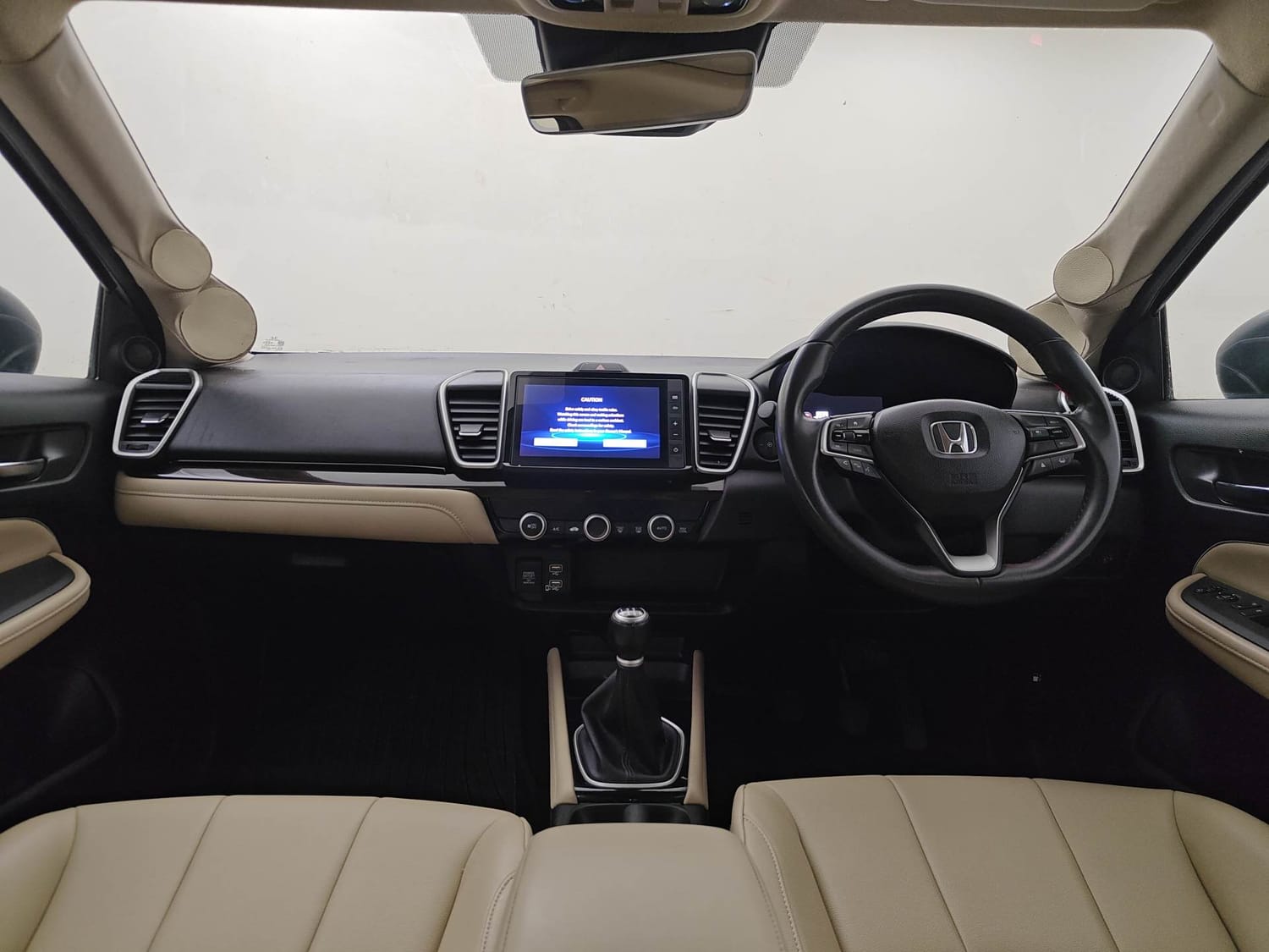 Used 2025 Honda City ZX Petrol MT Petrol Manual interior DASHBOARD VIEW