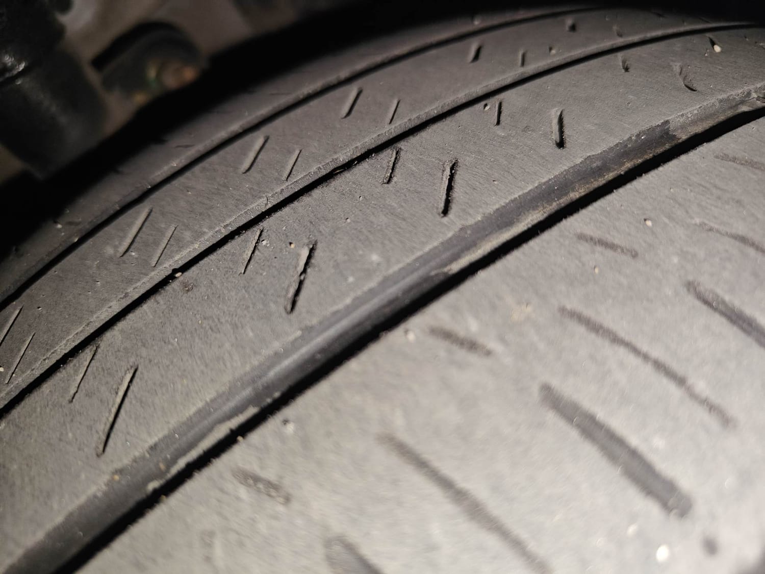 Used 2025 Honda City ZX Petrol MT Petrol Manual tyres RIGHT FRONT TYRE TREAD VIEW