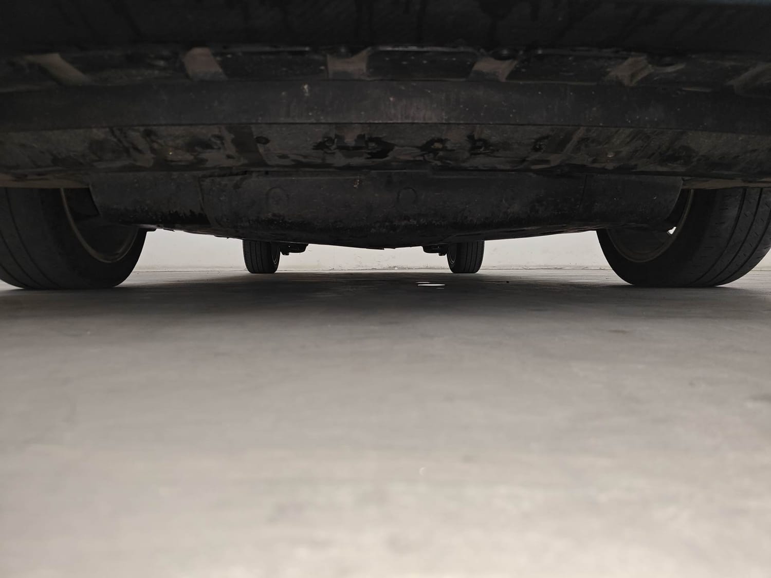 Used 2025 Honda City ZX Petrol MT Petrol Manual extra FRONT LEFT UNDERBODY VIEW