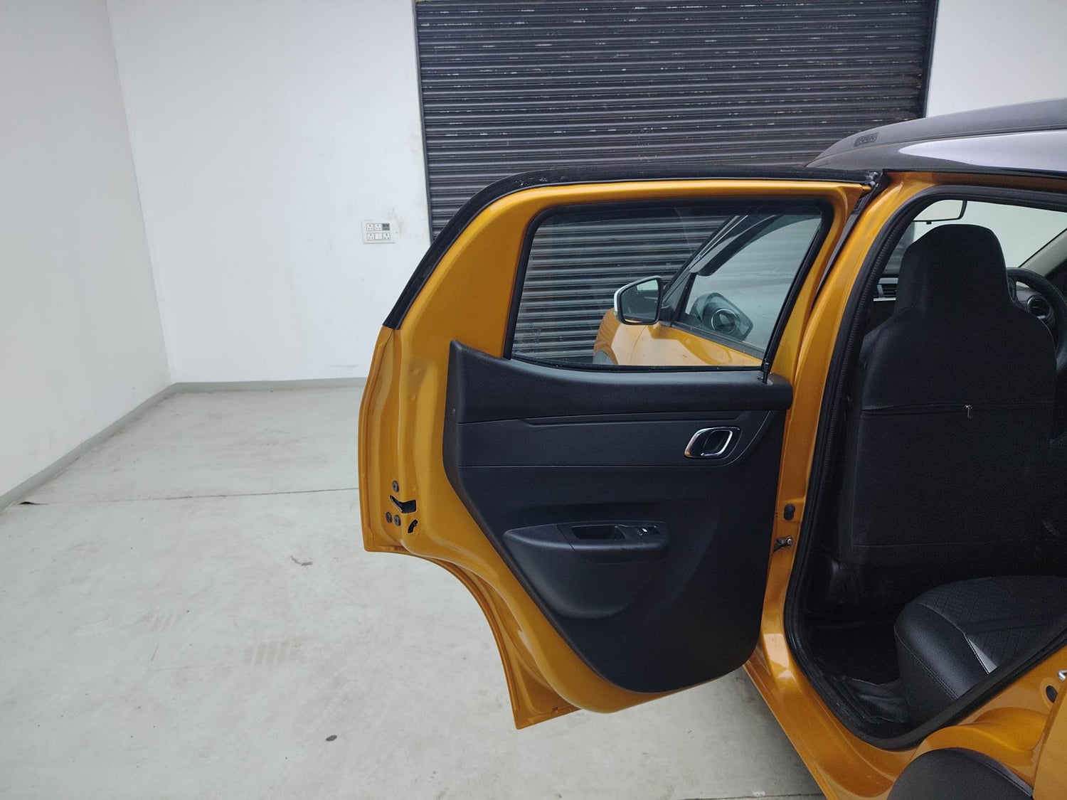 Used 2024 Renault Kwid CLIMBER 1.0 MT Dual Tone Petrol Manual interior LEFT REAR DOOR OPEN VIEW