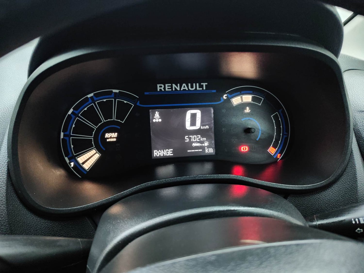 Used 2024 Renault Kwid CLIMBER 1.0 MT Dual Tone Petrol Manual interior CLUSTERMETER VIEW