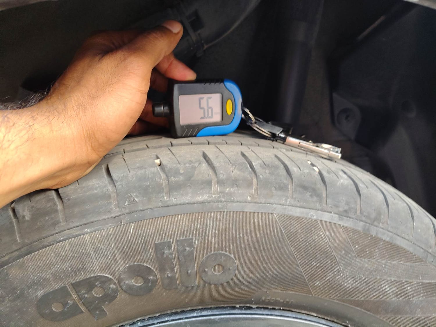 Used 2024 Hyundai Venue SX 1.2 Petrol Petrol Manual tyres LEFT REAR TYRE TREAD VIEW