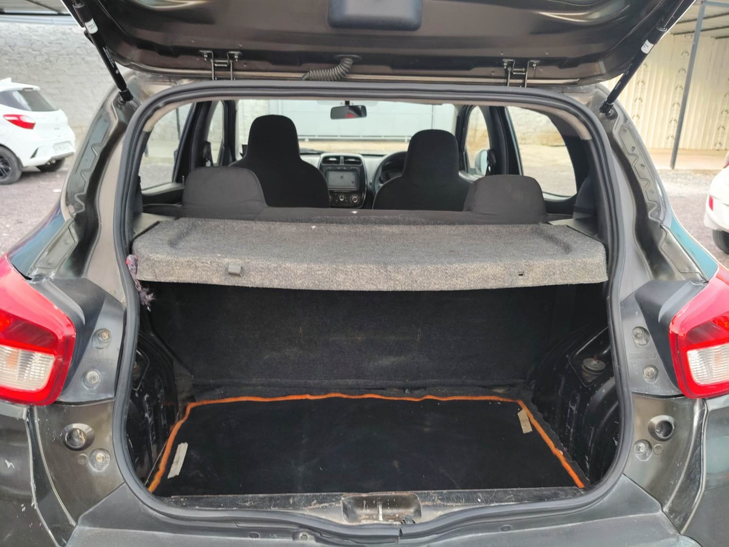 Used 2017 Renault Kwid 1.0 RXT Petrol Manual interior DICKY DOOR OPEN VIEW