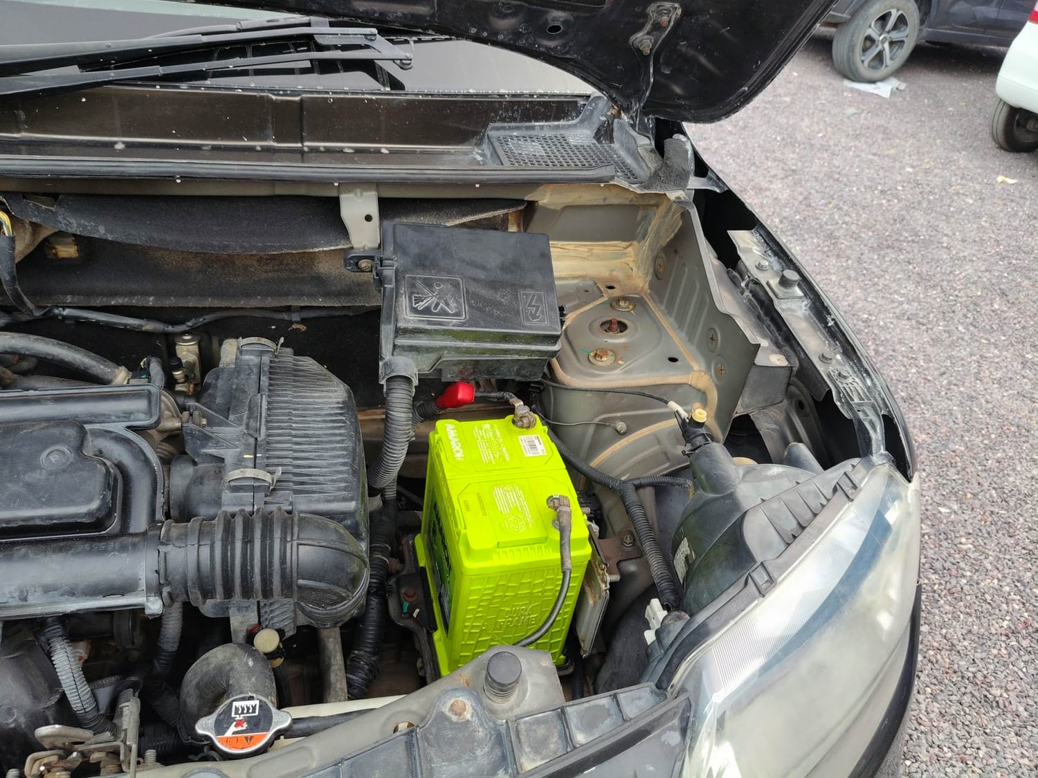 Used 2017 Renault Kwid 1.0 RXT Petrol Manual engine ENGINE & BONNET OPEN FRONT VIEW