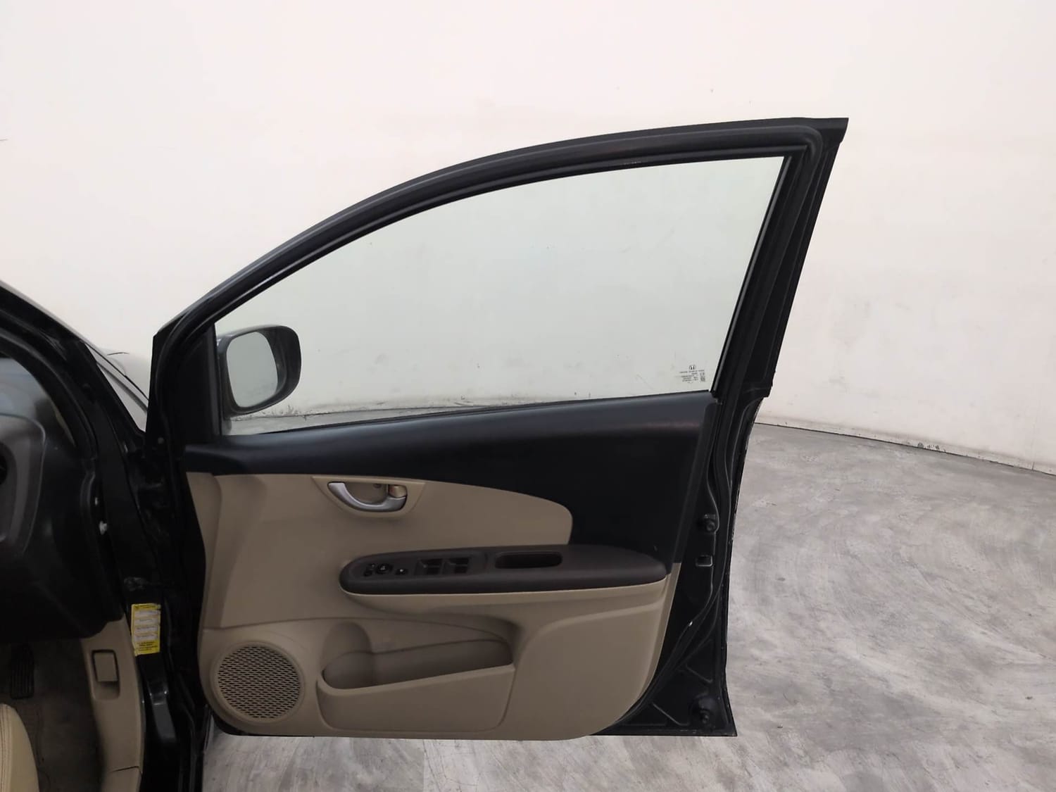 Used 2013 Honda Amaze 1.5 VX i-DTEC Diesel Manual interior RIGHT FRONT DOOR OPEN VIEW