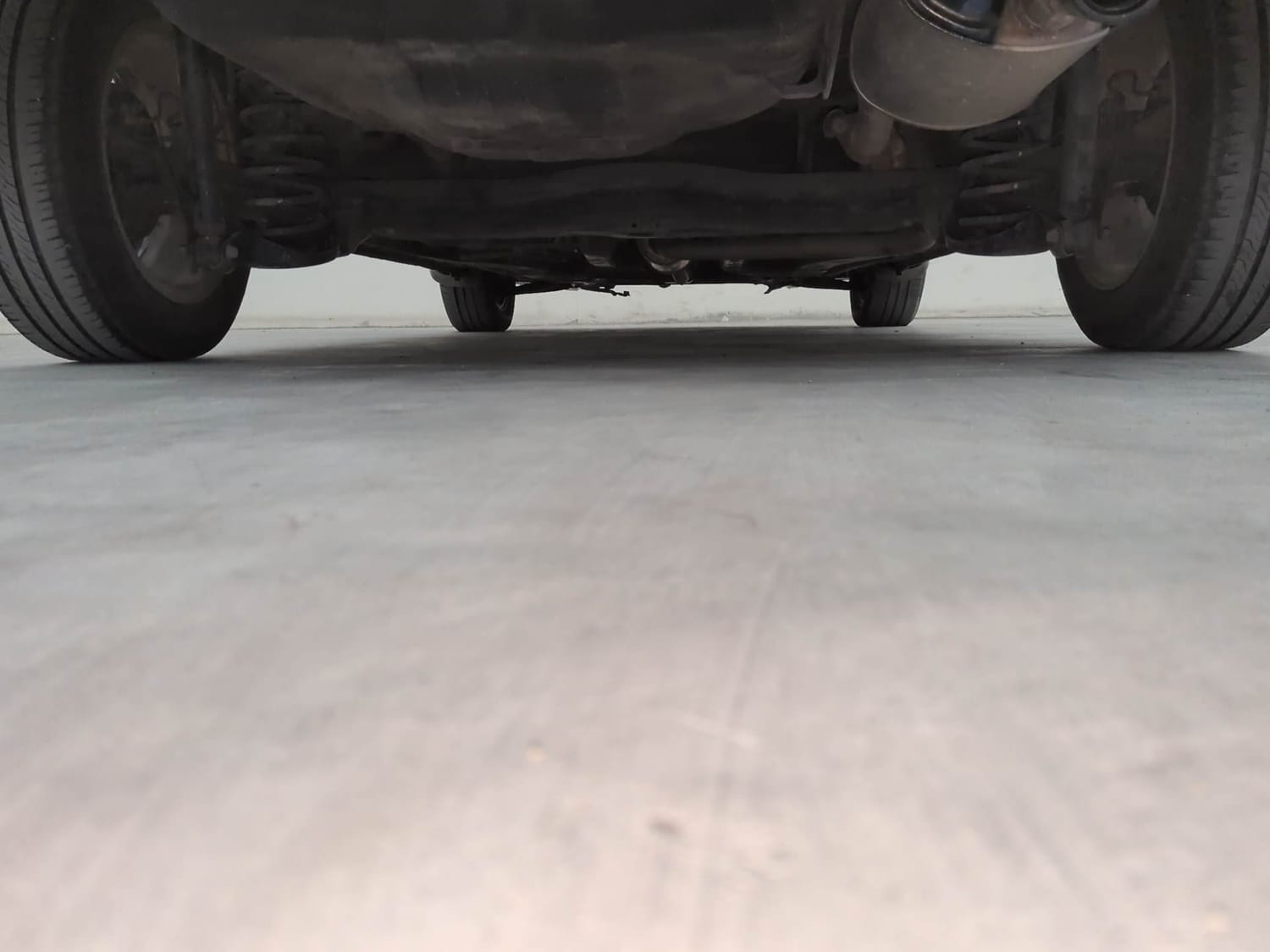 Used 2013 Honda Amaze 1.5 VX i-DTEC Diesel Manual extra REAR UNDERBODY VIEW (TAKEN FROM REAR)