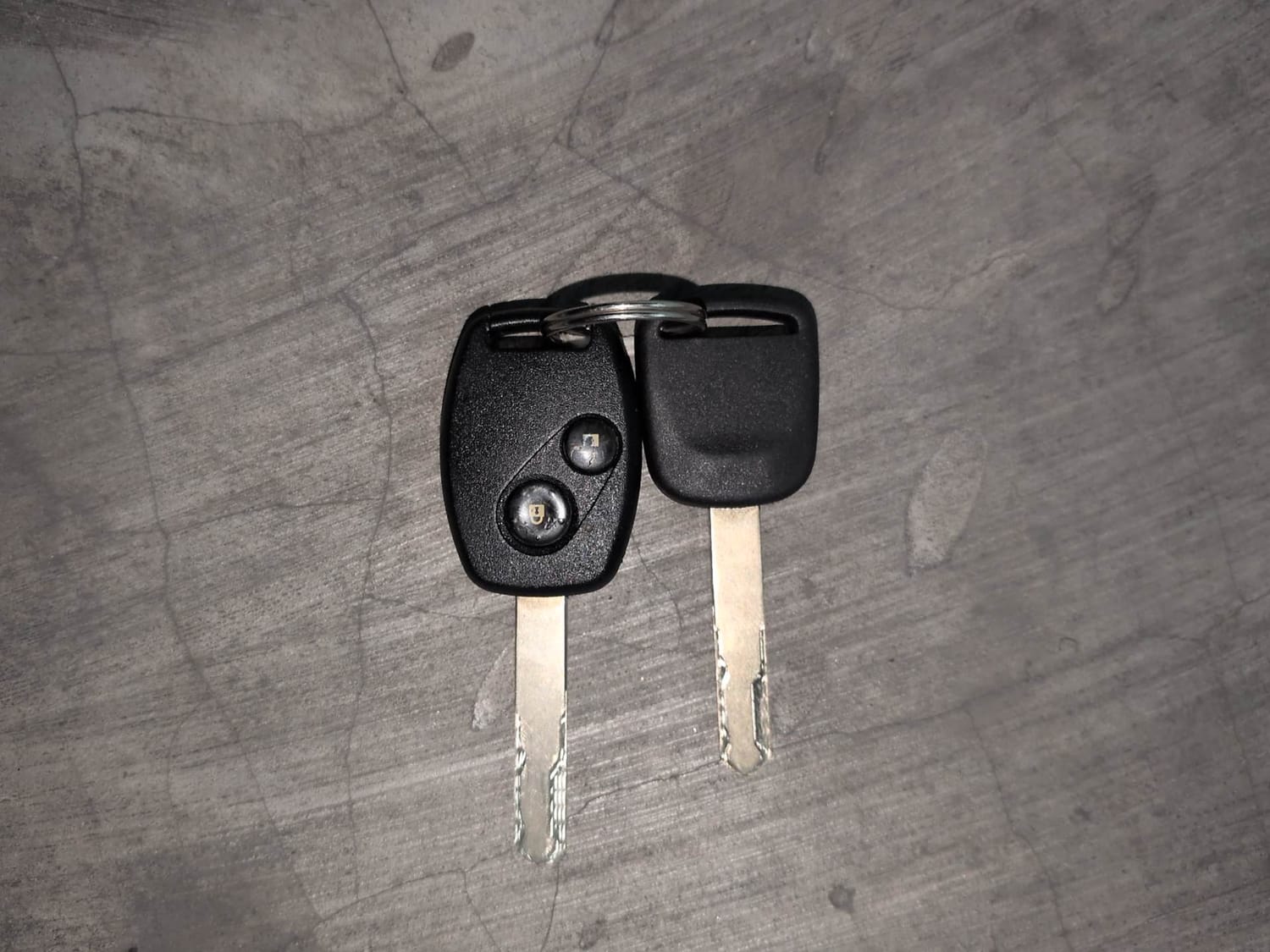 Used 2013 Honda Amaze 1.5 VX i-DTEC Diesel Manual extra CAR KEY VIEW