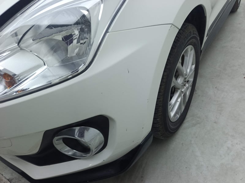 Used 2023 Maruti Suzuki Swift ZXi AMT Petrol Automatic dents MINOR SCRATCH