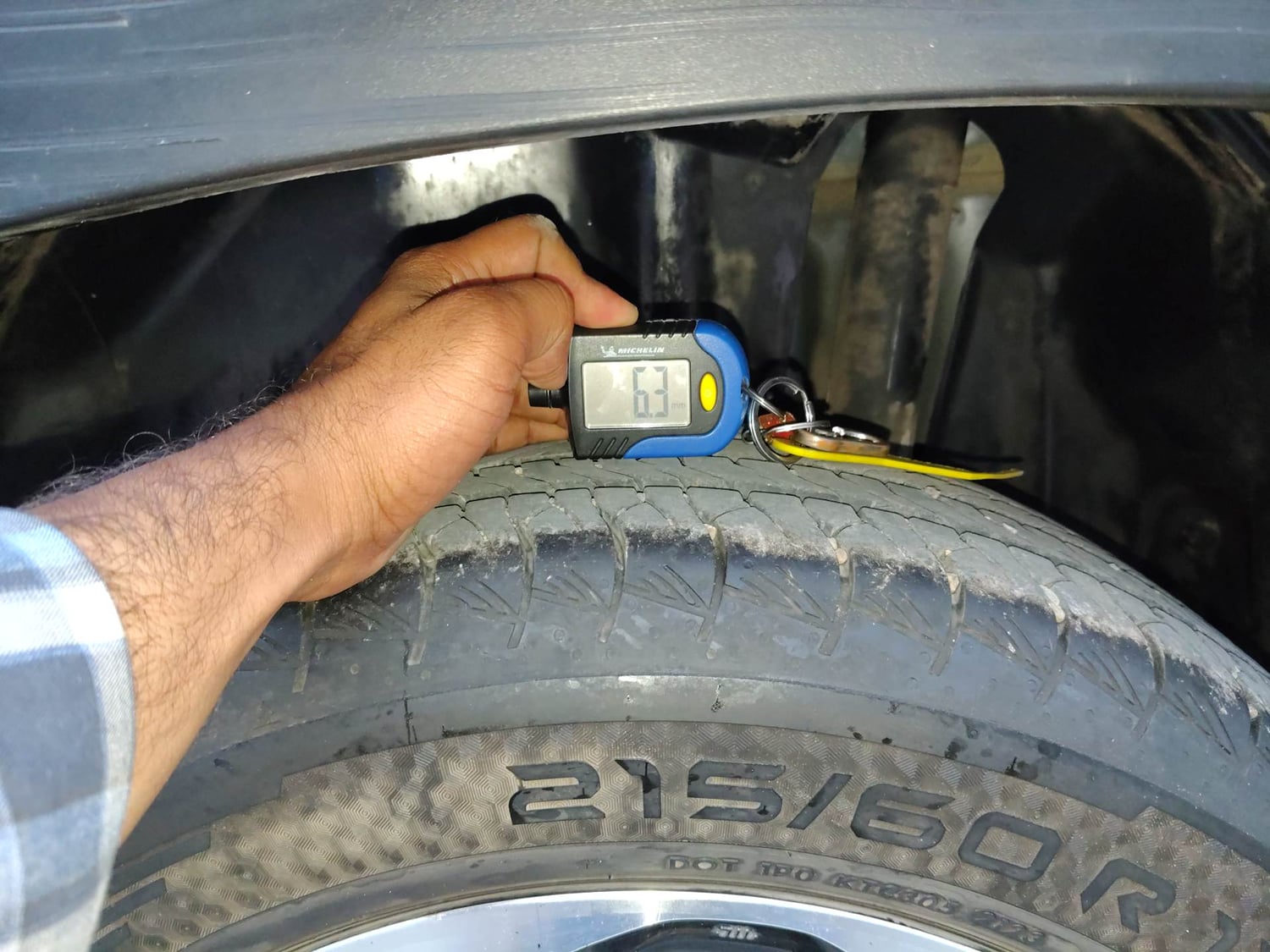 Used 2023 Maruti Suzuki Grand Vitara Zeta Smart Hybrid Petrol Manual tyres LEFT REAR TYRE TREAD VIEW